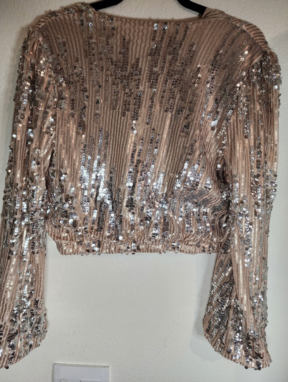 Rose Gold Silver Sequin Wrap Crop Top. Size Small - Picture 3 of 4